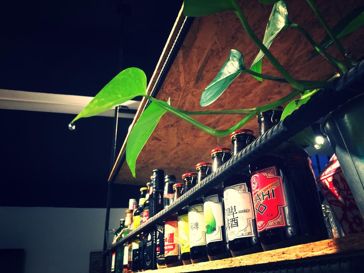 男子漢青年旅店 Manzhou Extérieur photo